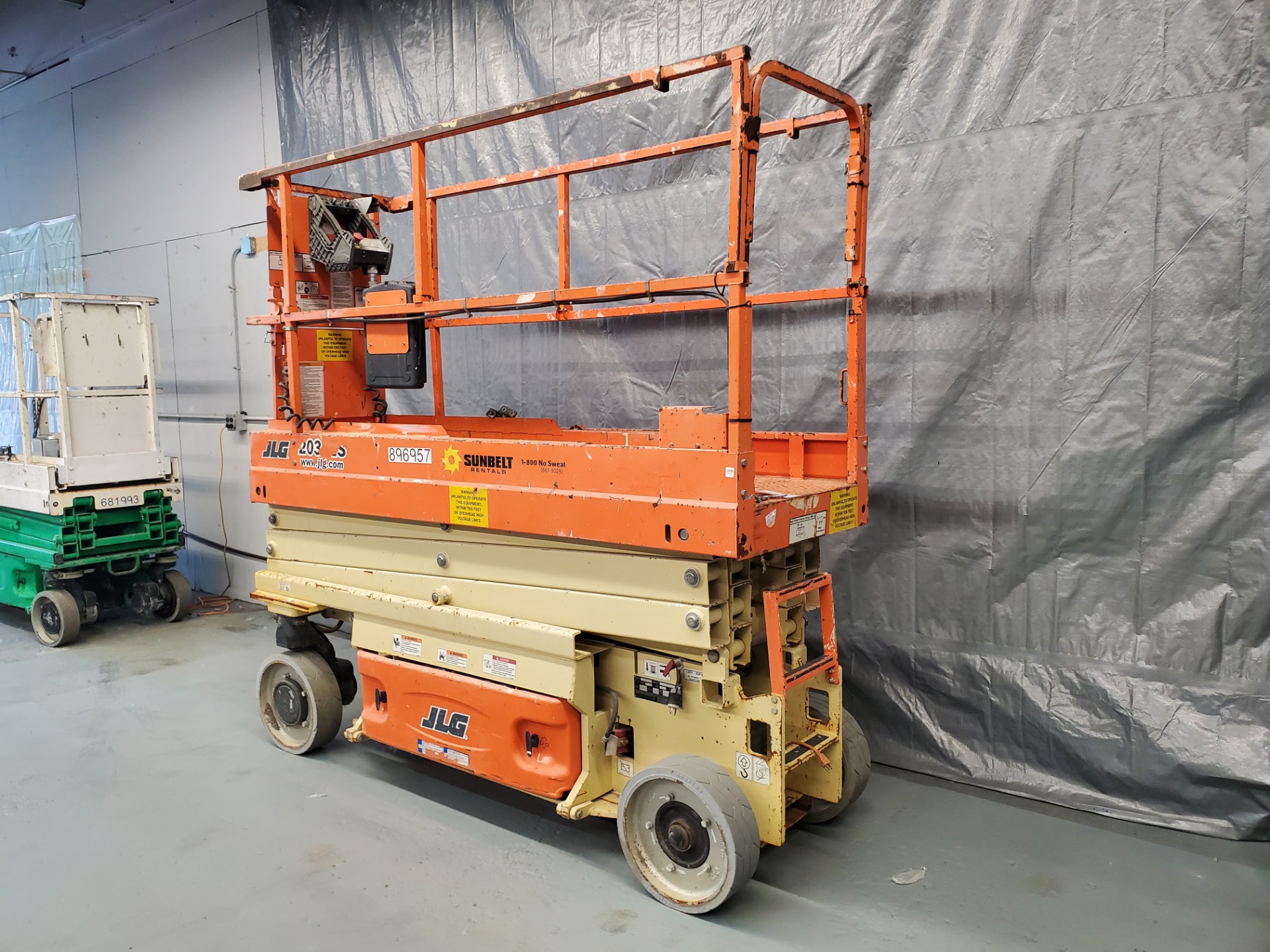 Used 2016 JLG 2032ES  | Elgin, IL