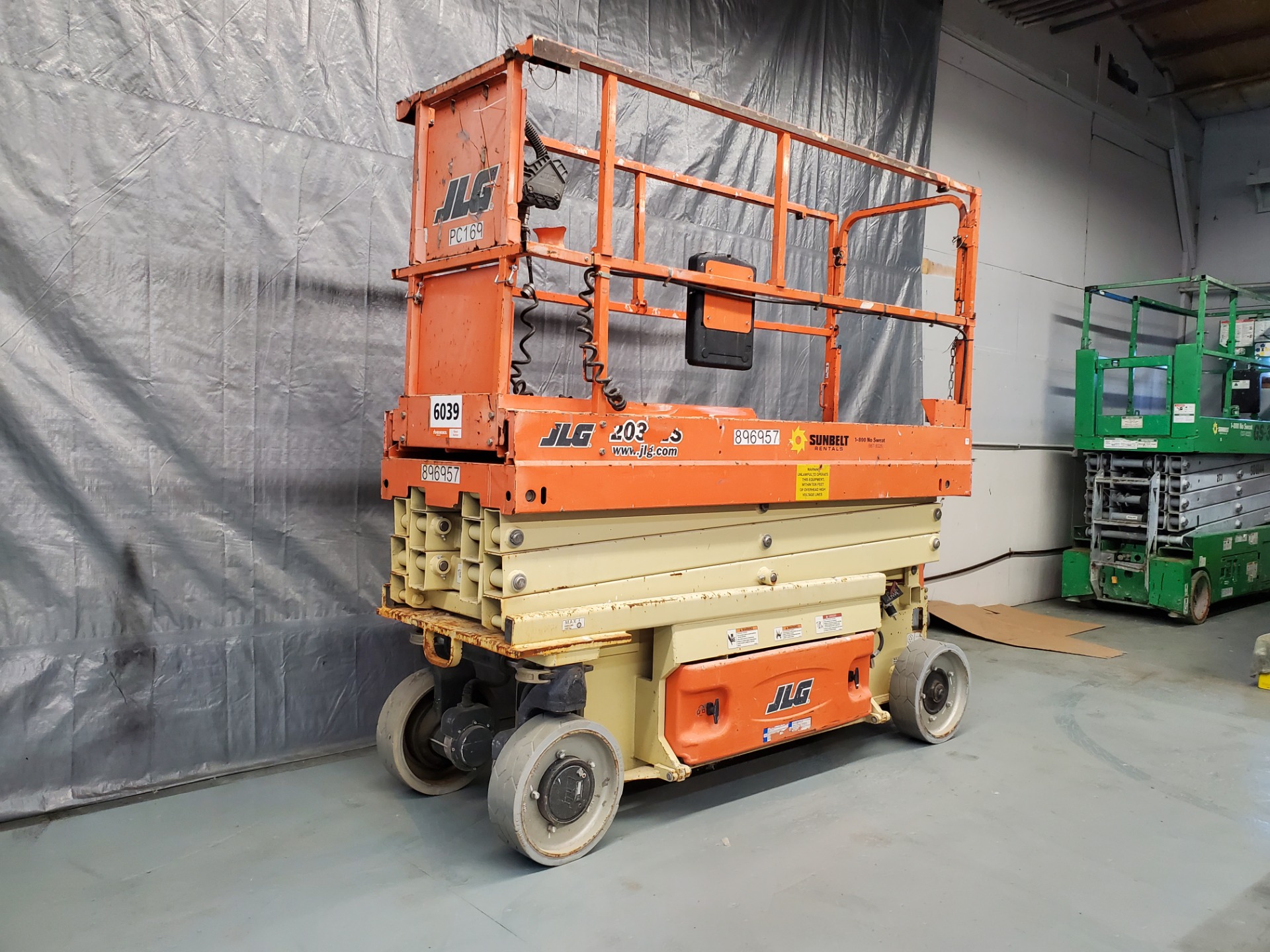 Used 2016 JLG 2032ES  | Elgin, IL